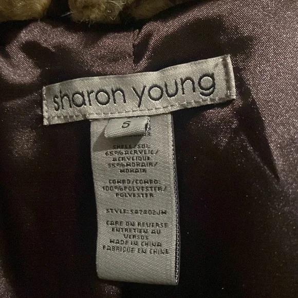 Sharon Young faux fur coat - Picture 6 of 7